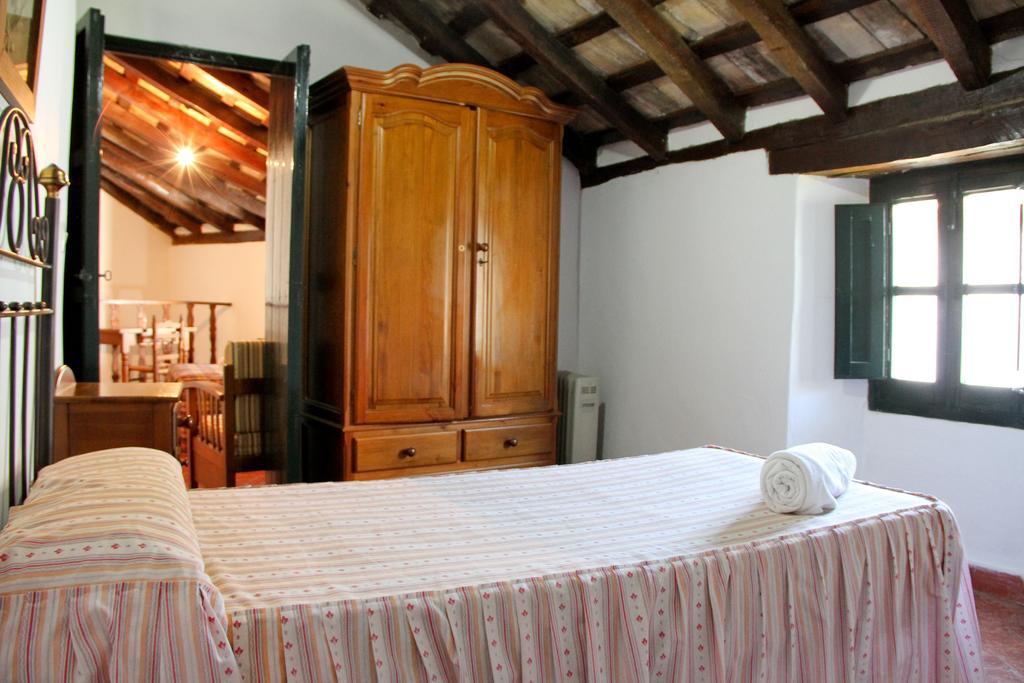 Casas Rurales Tugasa Castillo De Castellar Кастельяр-де-ла-Фронтера Номер фото